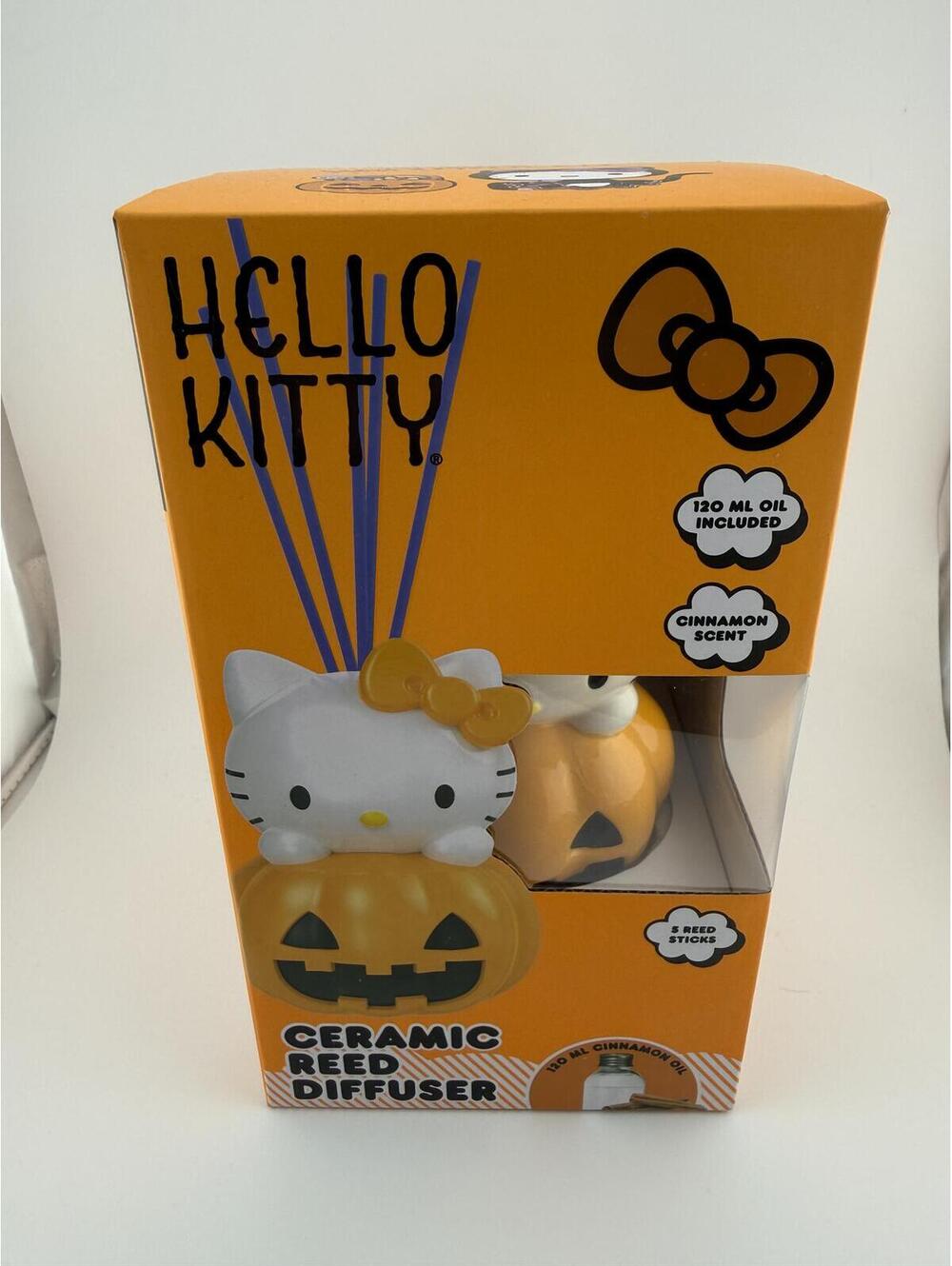 Hello Kitty Halloween Reed Diffuser! Cinnamon Oil Scented